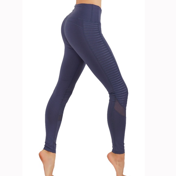 Workout leggings with mesh cutouts 647 - Picture 2 of 7